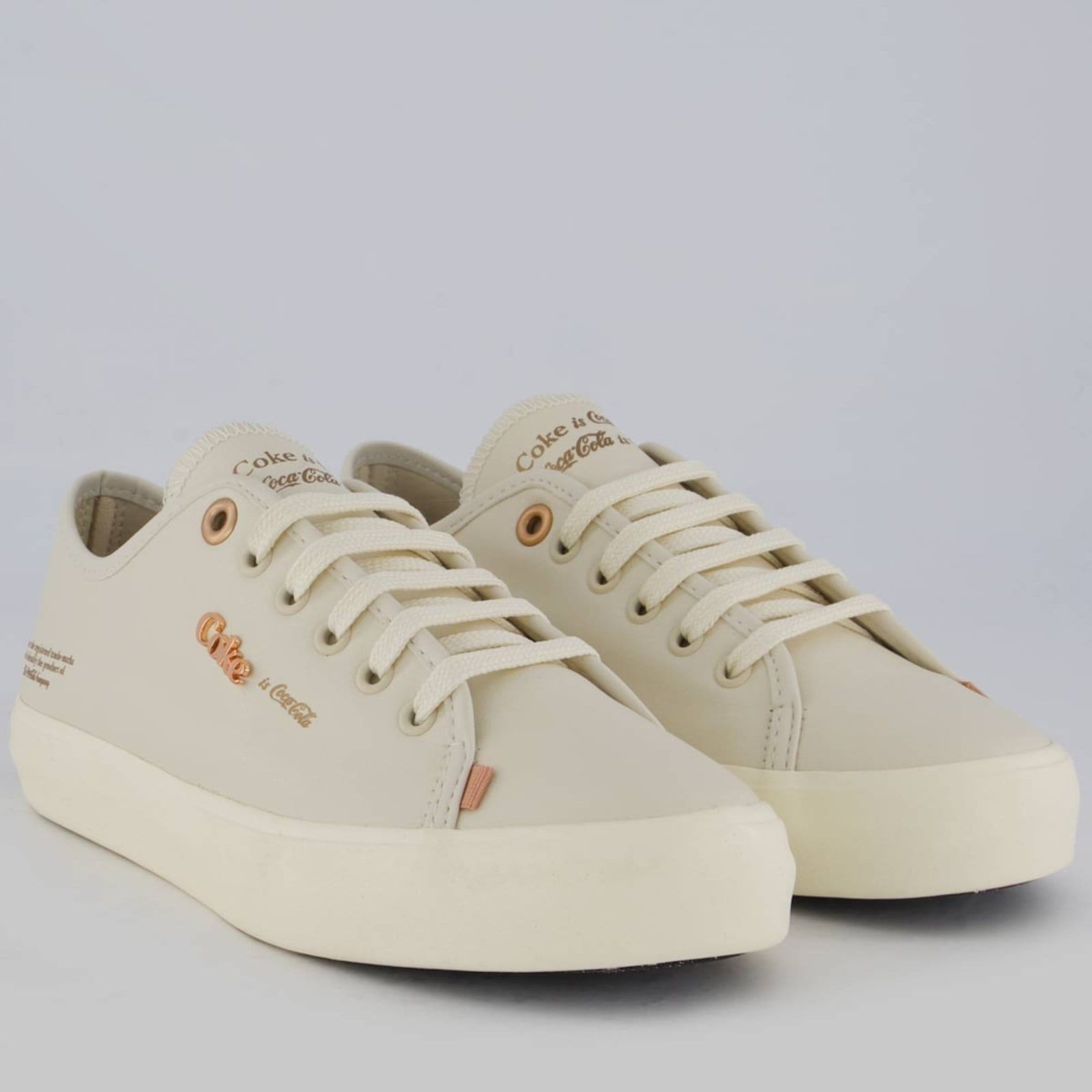 Vista 2 Tênis Coca Cola Key West Town Feminino Off White Coca-Cola branco white