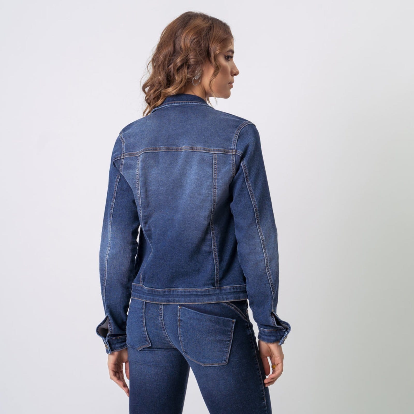 Vista 2 Jaqueta Jeans Confort Leny Azul Bloom jeans azul