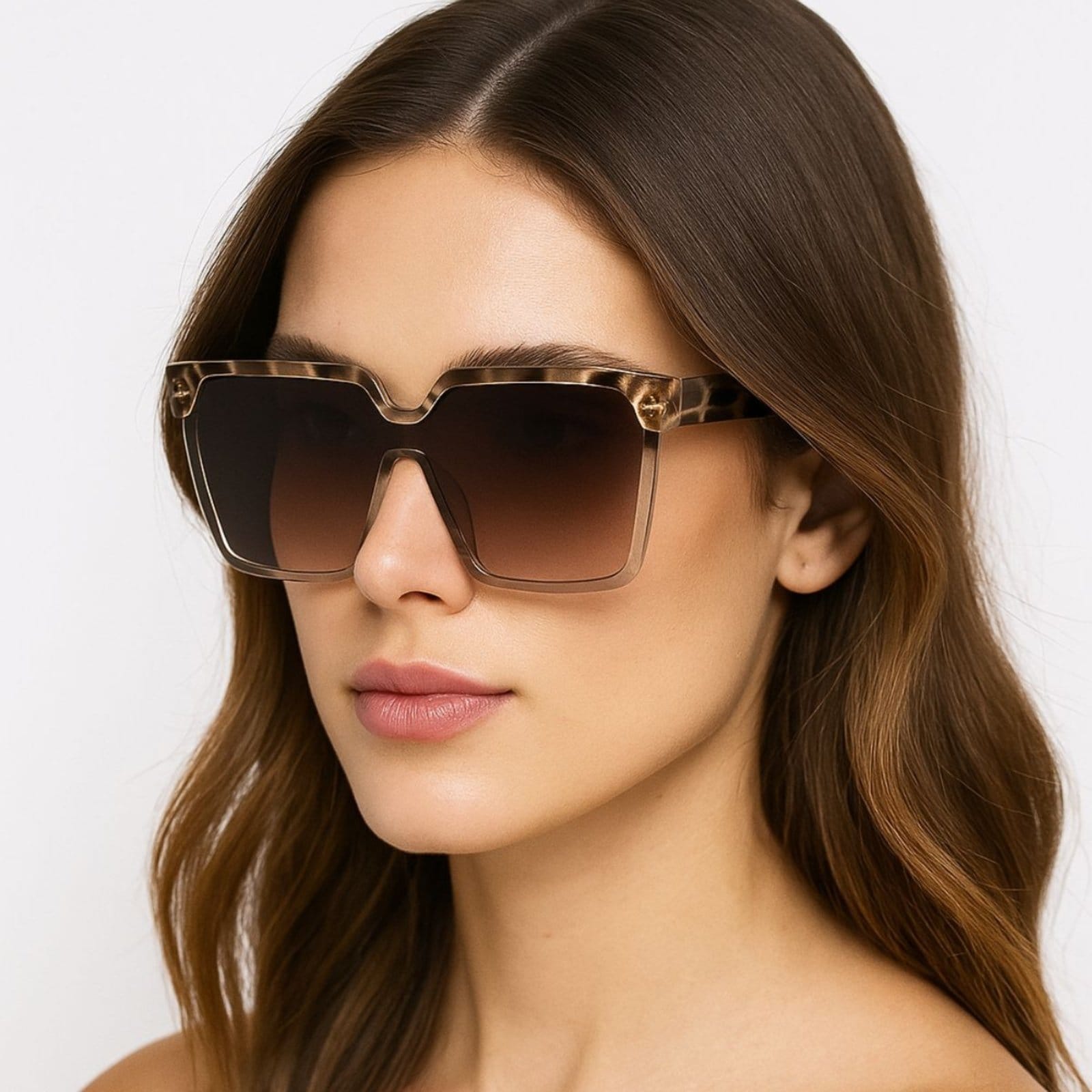 Vista principal Óculos de Sol Feminino Quadrado Marmorizado FMF cinza