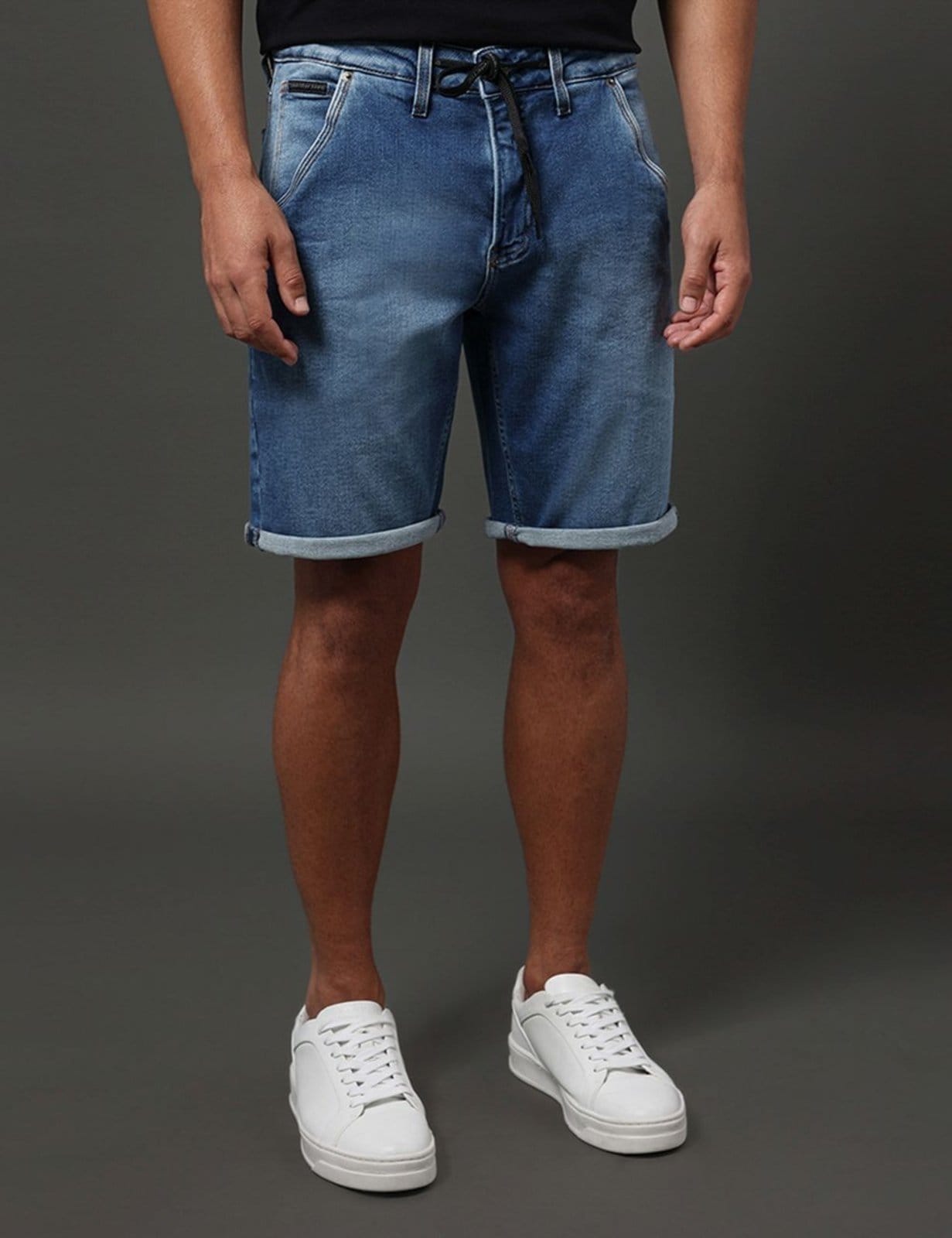 Bermuda Jeans Masculina Bolso-Faca Calvin Klein Jeans Médio