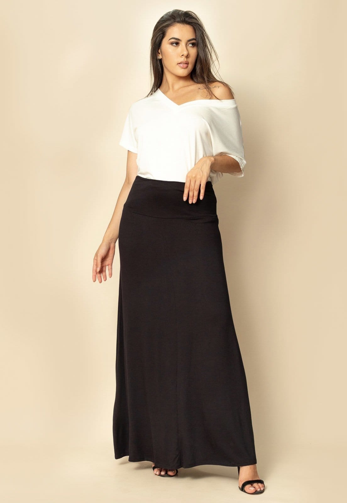 Vista principal Saia Longa Malha SAZ Preta Amazonia Vital preto