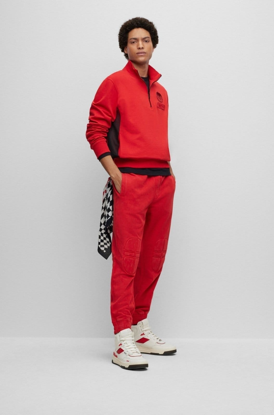 Vista 2 Moletom De Algodão Com Zíper Com Detalhes Inspirados Em Corridas Boss vermelho