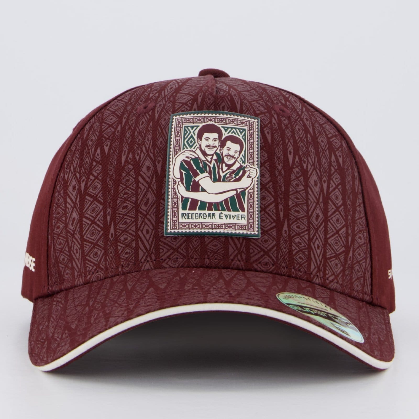 Vista 2 Boné Fluminense Consciência Negra Bordô Rikam vermelho