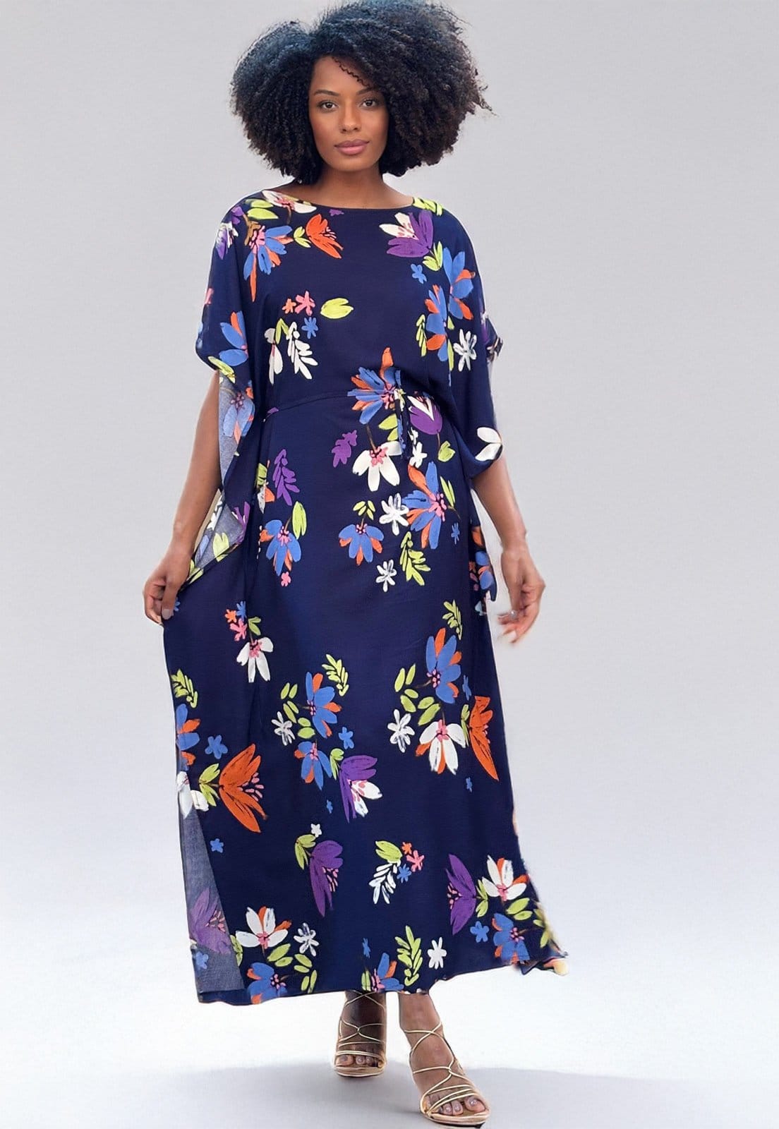 Vestido Amazonia Vital Kaftan Viscose Longo Estampa Festa das Flores