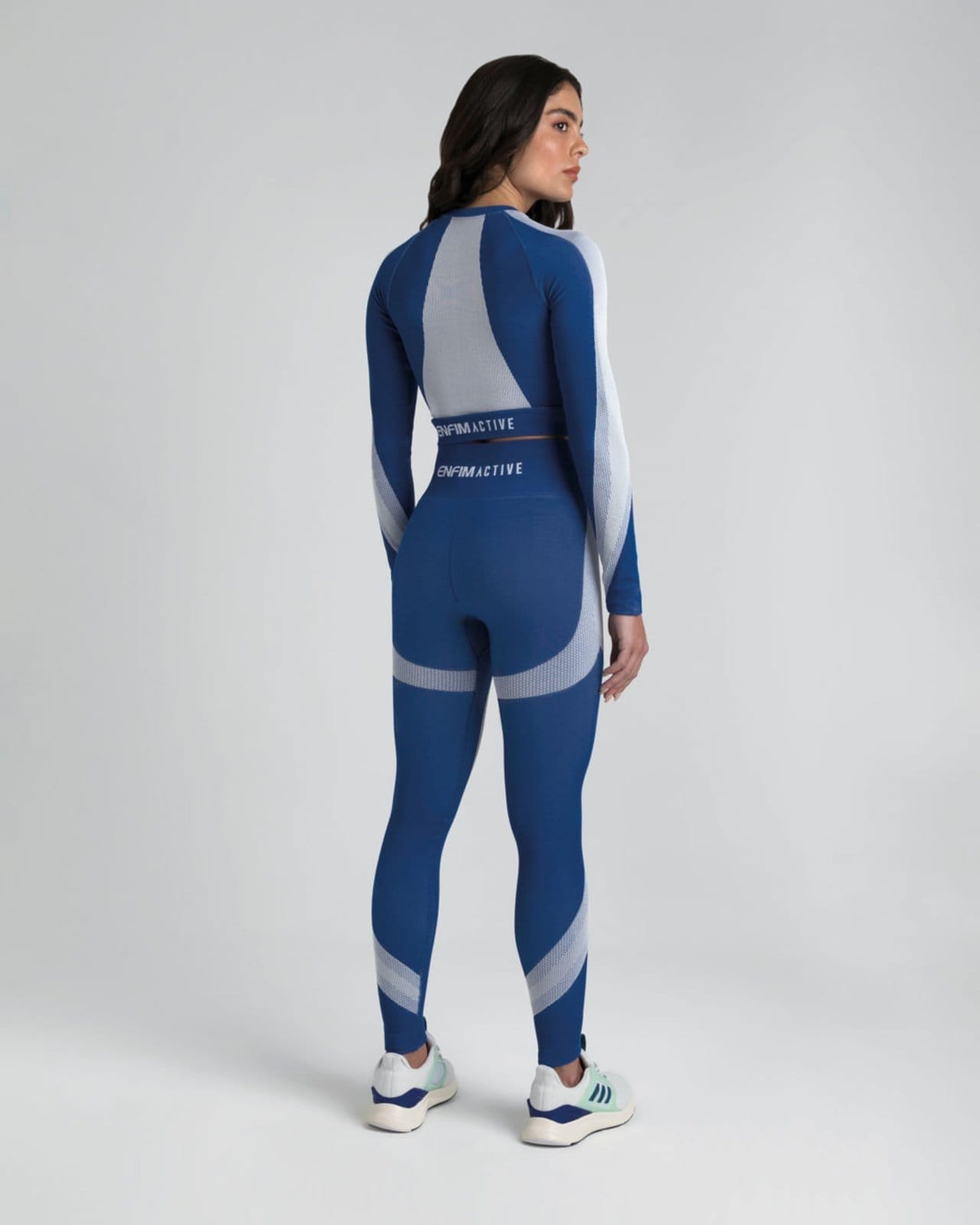 Top Manga Longa Feminino Em Malha Poliamida - 2