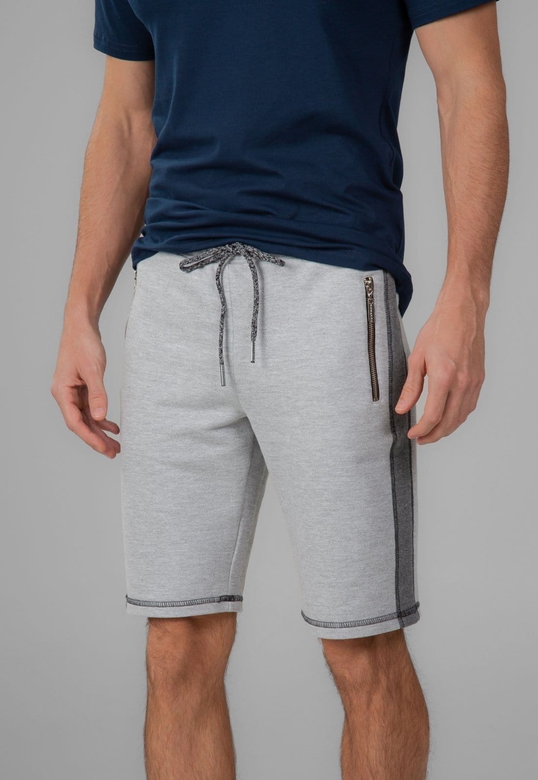 Bermuda Moletom Traymon Slim Com Cordão Claro