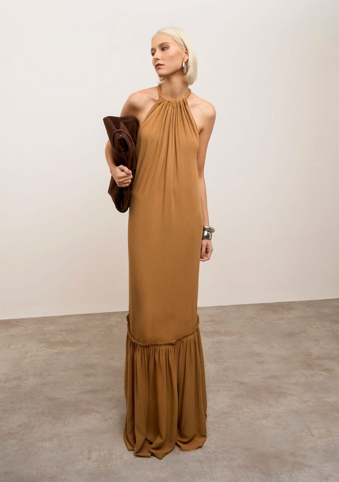 Vista principal Vestido Iódice Solto Cava Francesa Sem Manga Longo IÓDICE bege