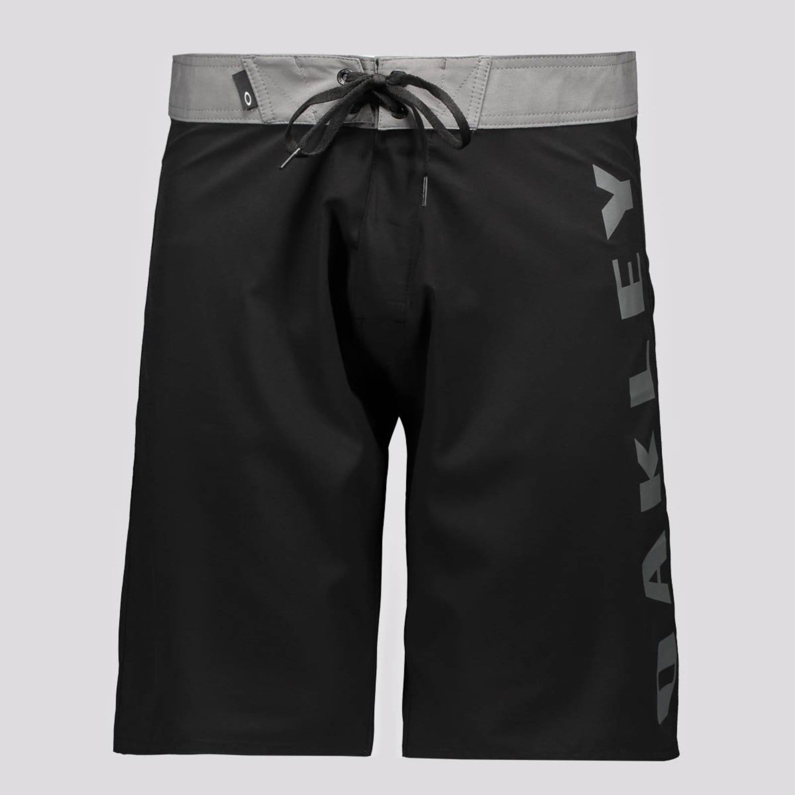 Bermuda Oakley Big Bark Preta