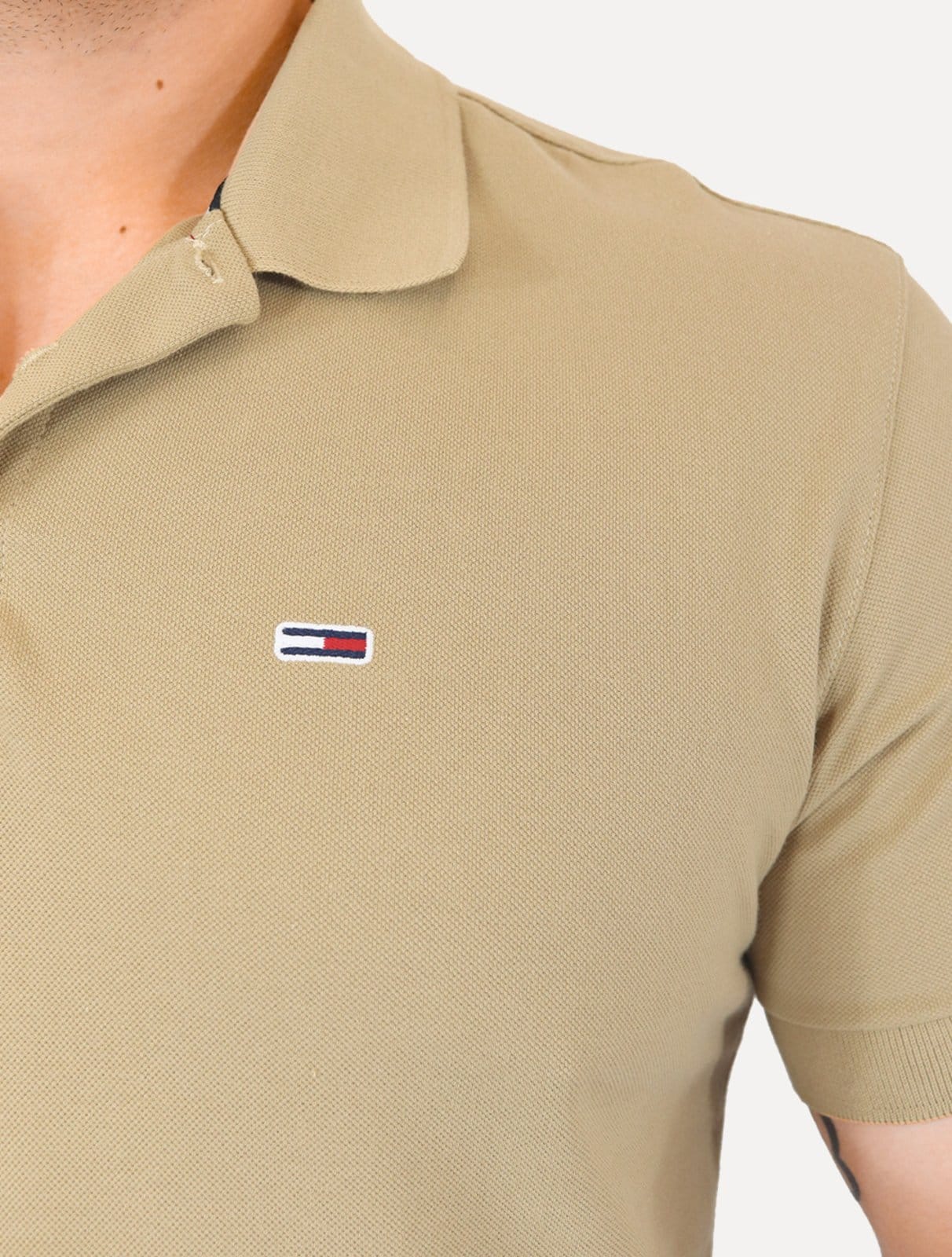 Vista 2 Polo Tommy Hilfiger Masculina Piquet Regular Placket Claro Tommy Hilfiger marrom