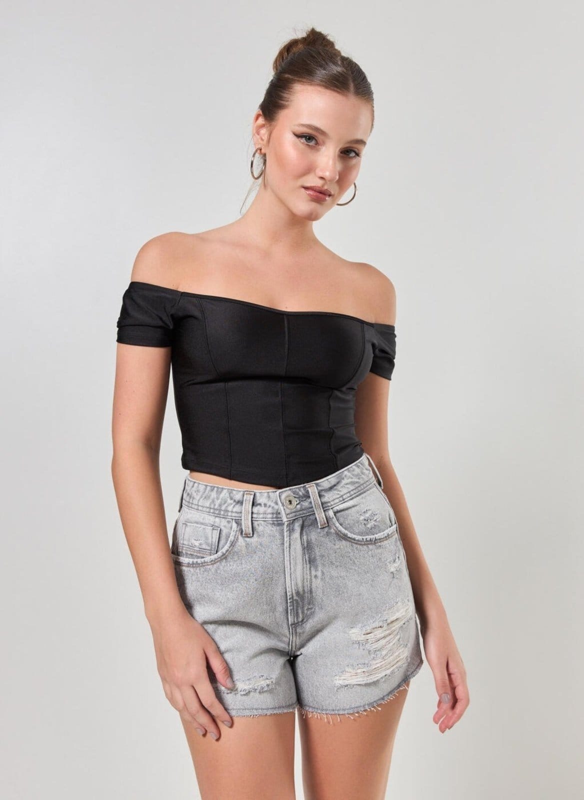 Short Jeans Cinza Desfiado