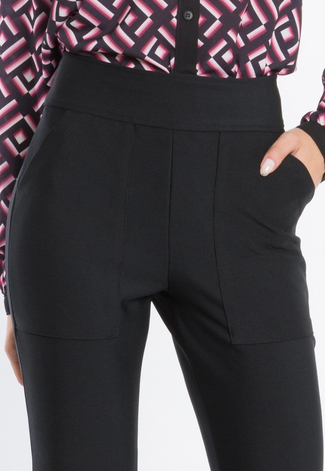 Vista principal Calça PKS Flare Preta PKS preto