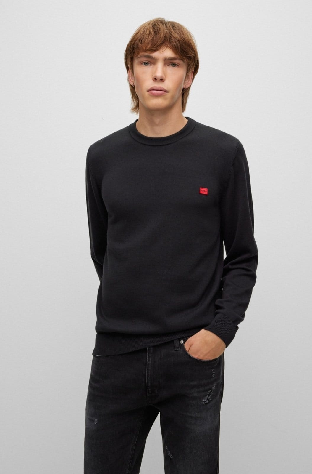 Vista 2 Sueter De Algodão Orgânico Com Logo Vermelho HUGO preto