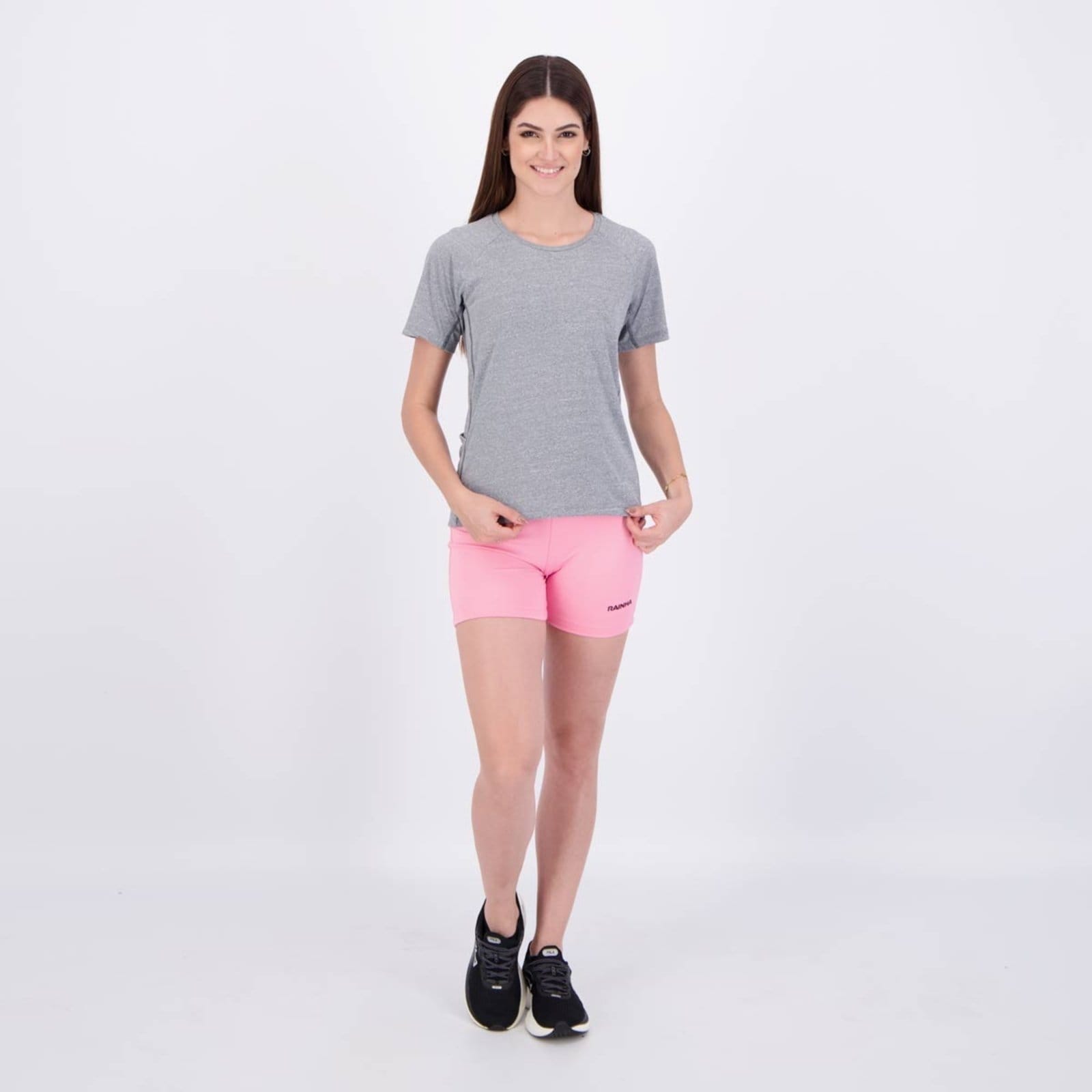 Vista 2 Conjunto Camiseta com Bolso e Bermuda Rainha Feminino Cinza e Rosa Rainha cinza rosa