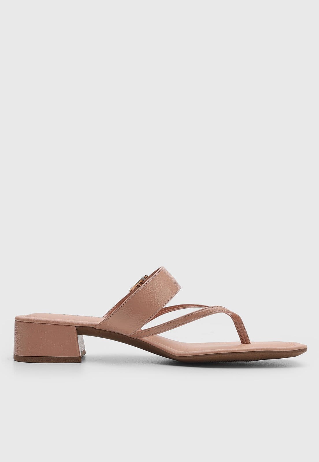 Vista 2 Sandália Feminina cê Salto Bloco Detalhe Fivela BEBECÊ nude