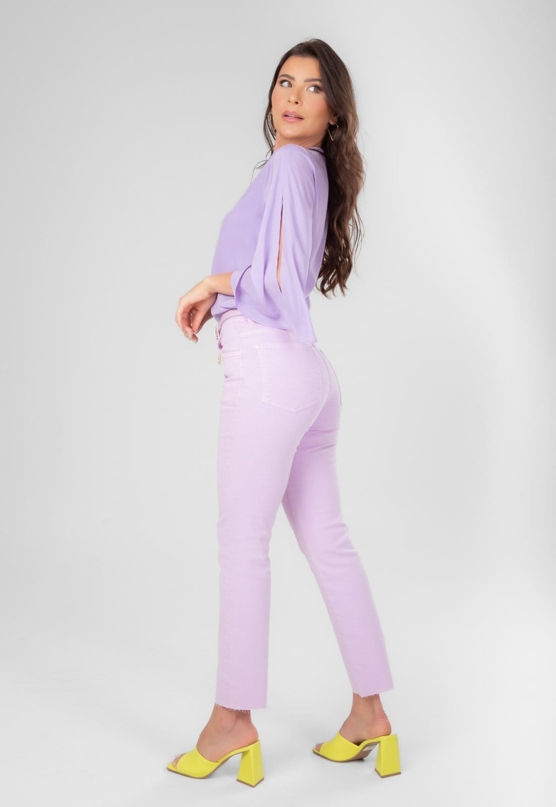 Vista 2 Calça Jeans Traymon 5 Bolsos Lilas Traymon lilás