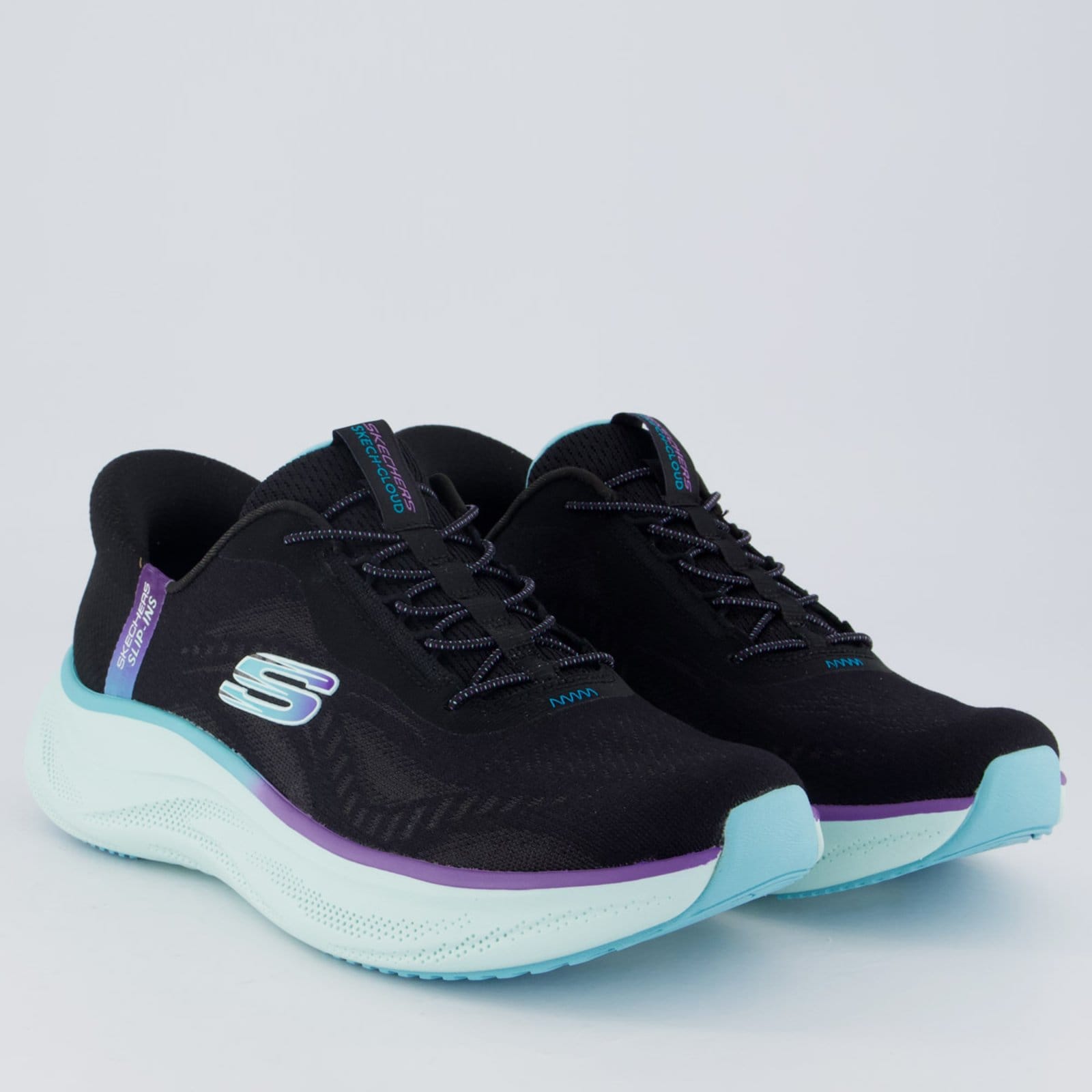 Vista 2 Tênis Skechers Cloud Plush Feminino Skechers preto