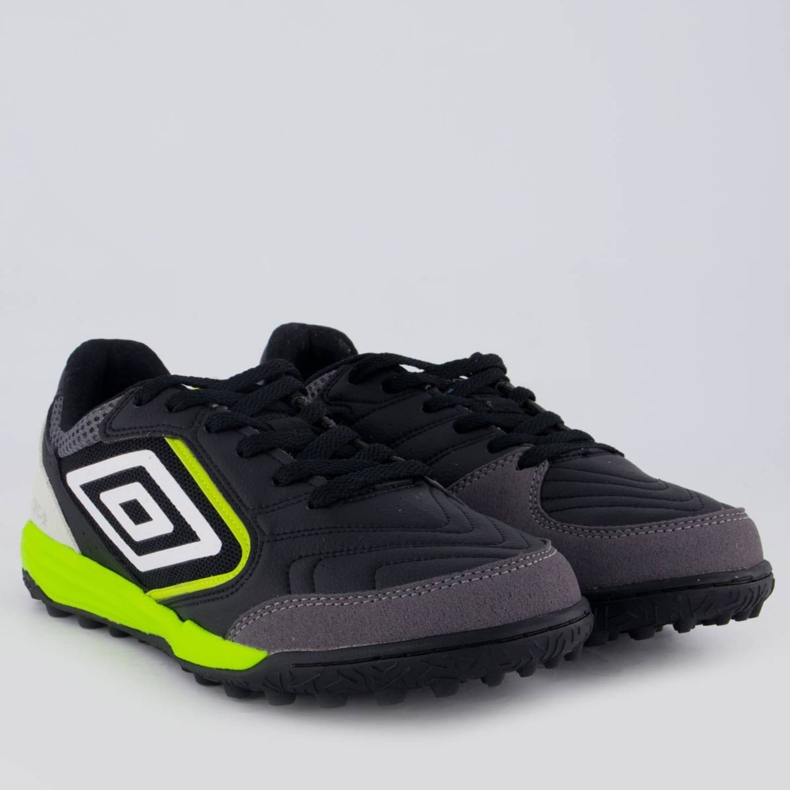 Vista 2 Chuteira Umbro Pro Challenge Uptake Society Preta e Verde Umbro preto verde