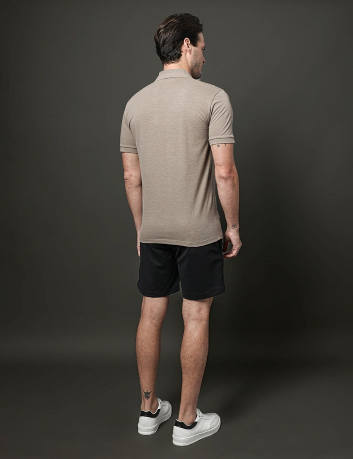 Vista 2 Polo Masculina Regular Piquet Calvin Klein - Caqui Medio Calvin Klein Jeans cáqui caqui