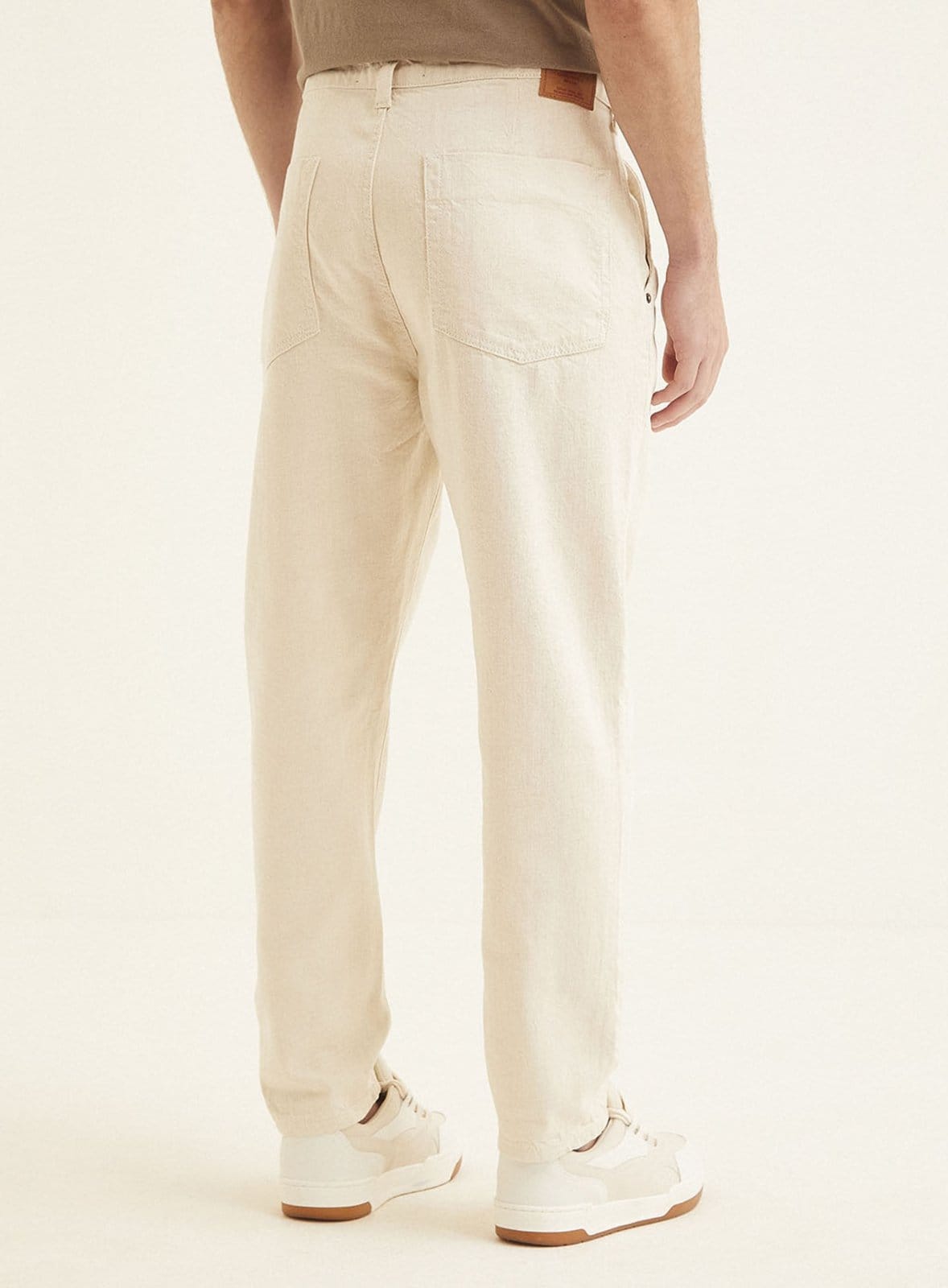 Vista 2 Calça Sarja Masculina Lucas Triton Praia Triton bege