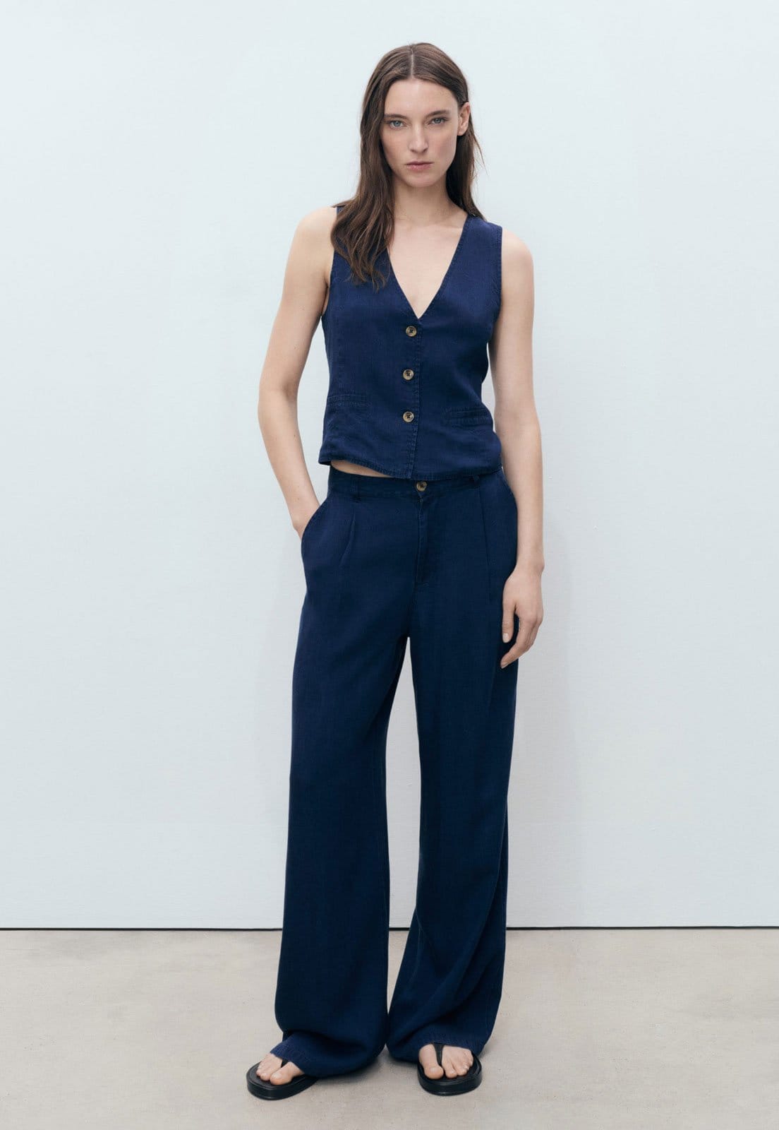 Vista 2 Colete Feminino Mango Alfaiataria Mango azul marinho