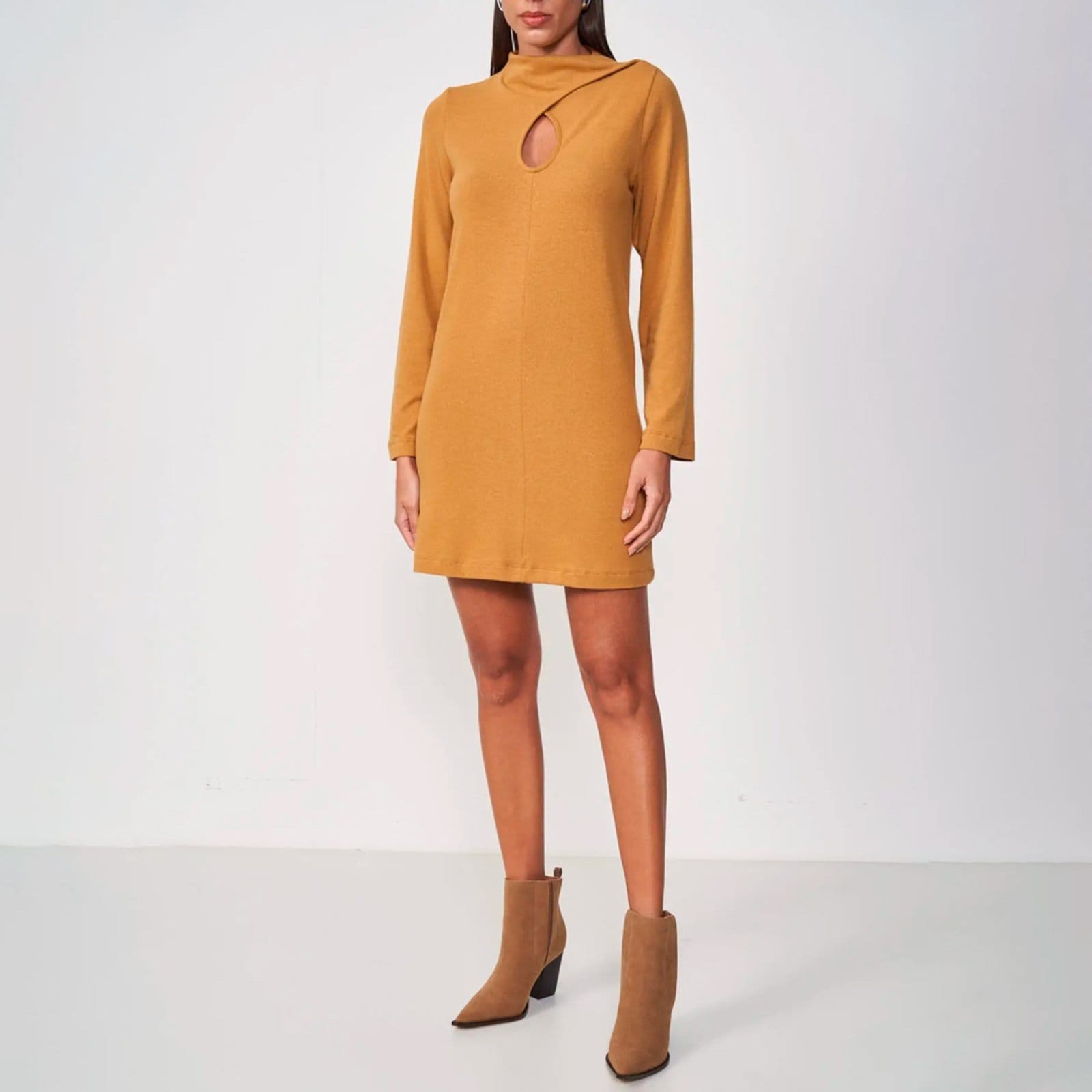 Vista 2 Vestido Curto Colcci Manga Longa In25 Feminino Colcci marrom