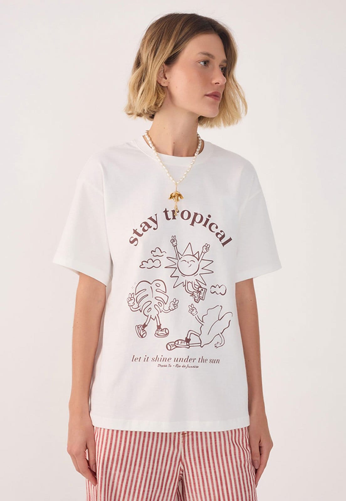 Vista 2 Camiseta Dress To Reta Stay Tropical Branca Dress to branco