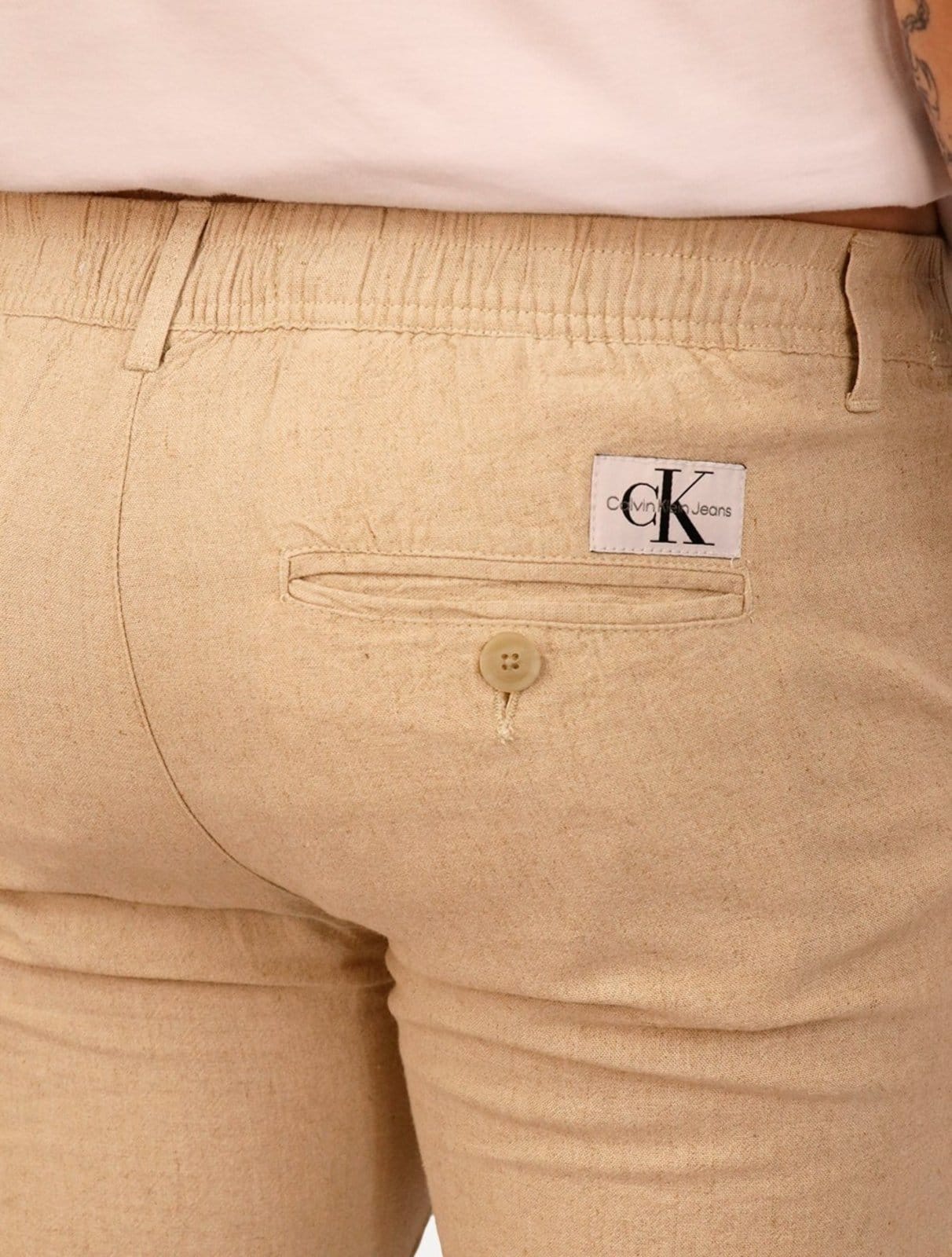 Vista 2 Calça Calvin Klein Jeans Masculina Linen Mescla Calvin Klein cáqui