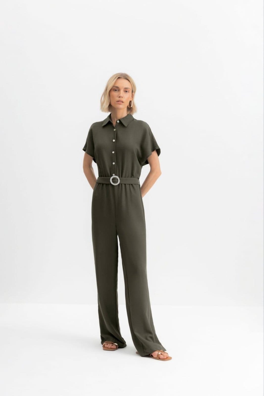 Macacão feminino em alfaiataria Essendi