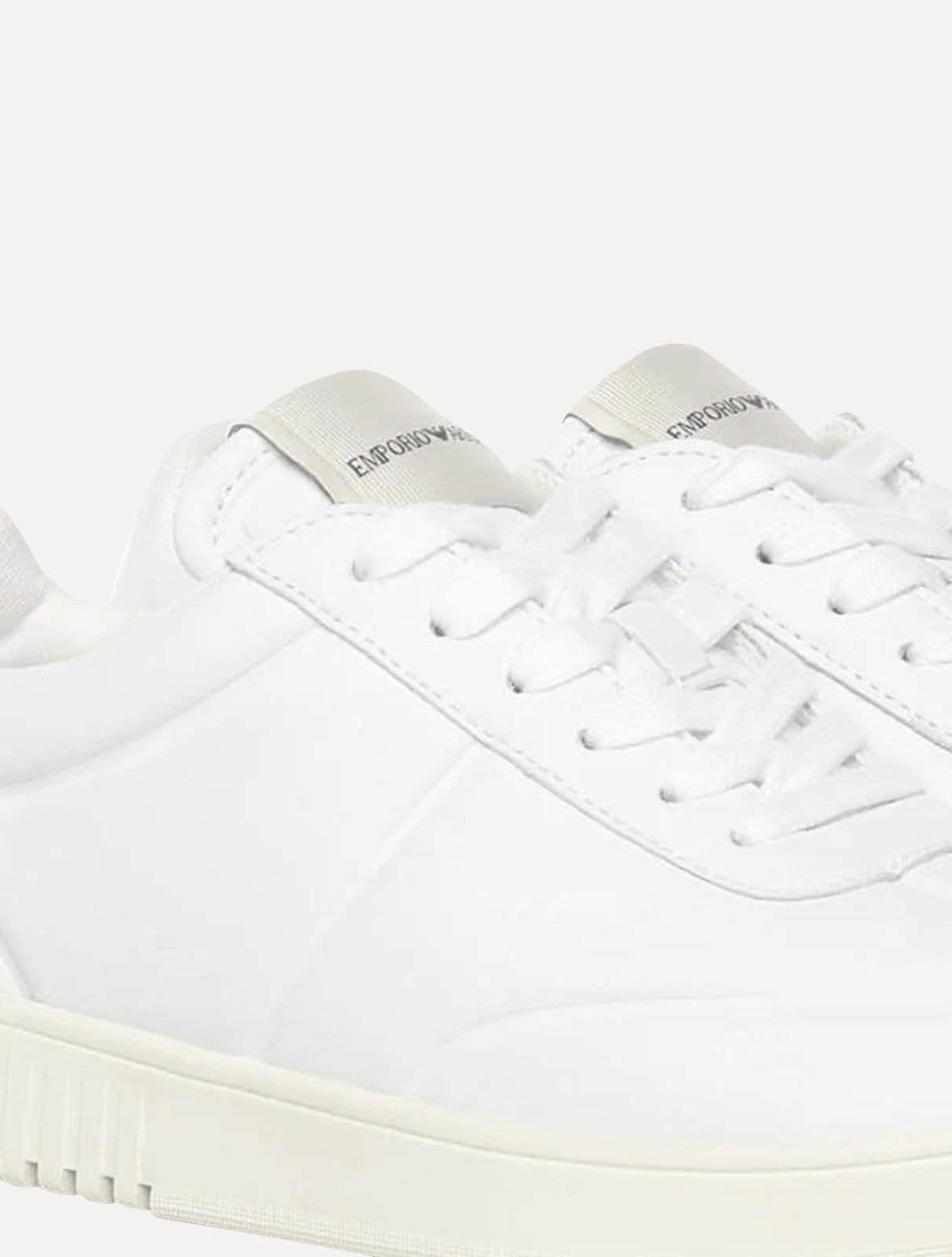 Vista 2 Tênis Empório Armani Masculino Liso Emporio Armani branco