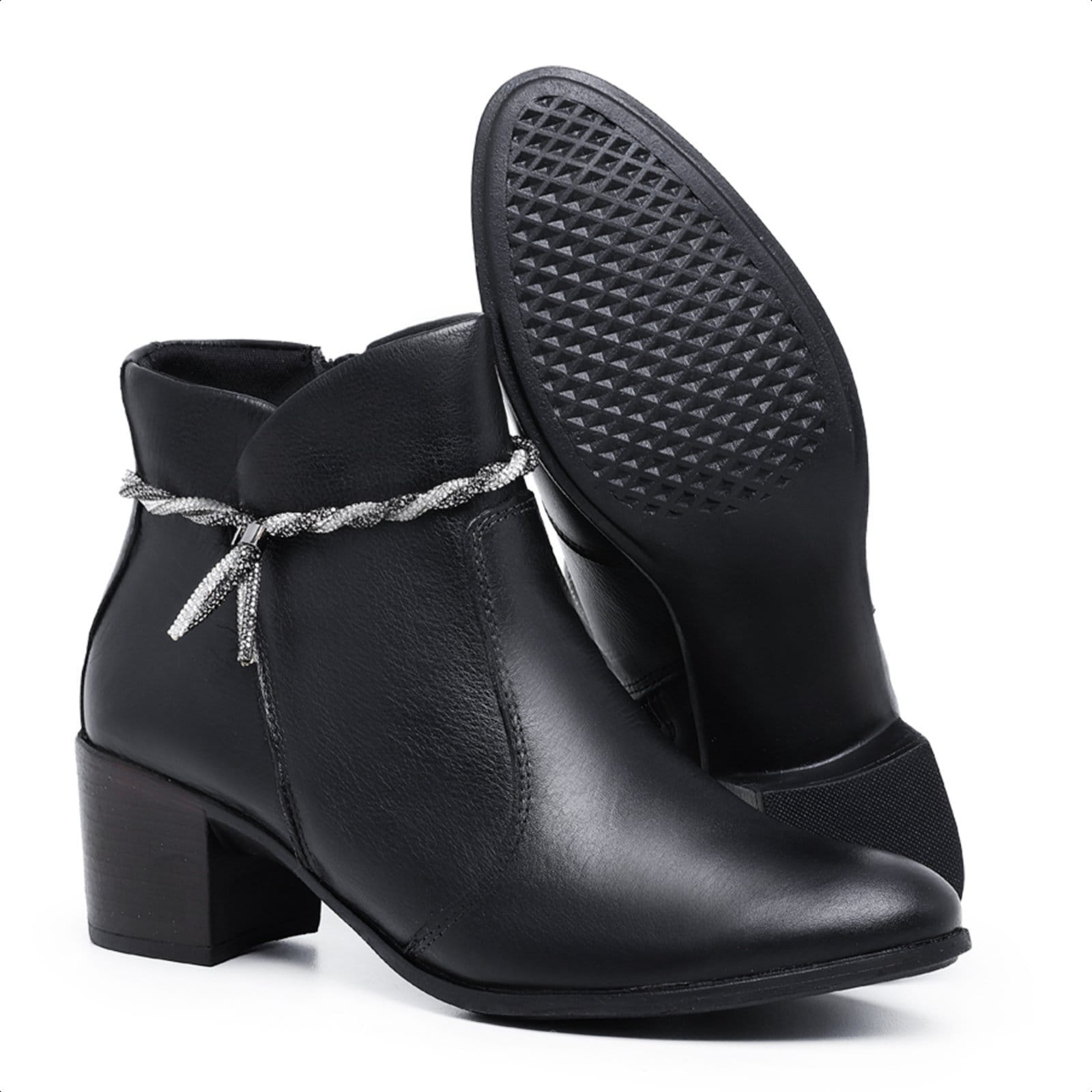 Bota Kauany Bico fino Salto de 4 cm Cano 15 cm Mod.1206