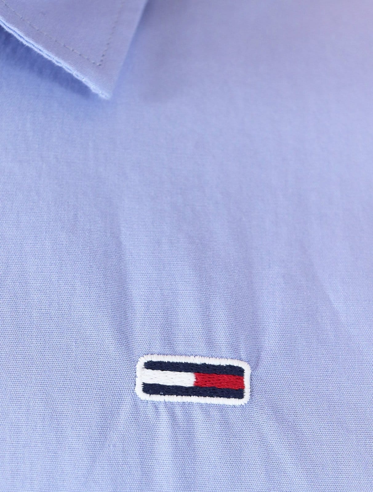 Vista 2 Camisa Tommy Jeans Masculina Regular Entry Poplin Celeste Tommy Jeans azul