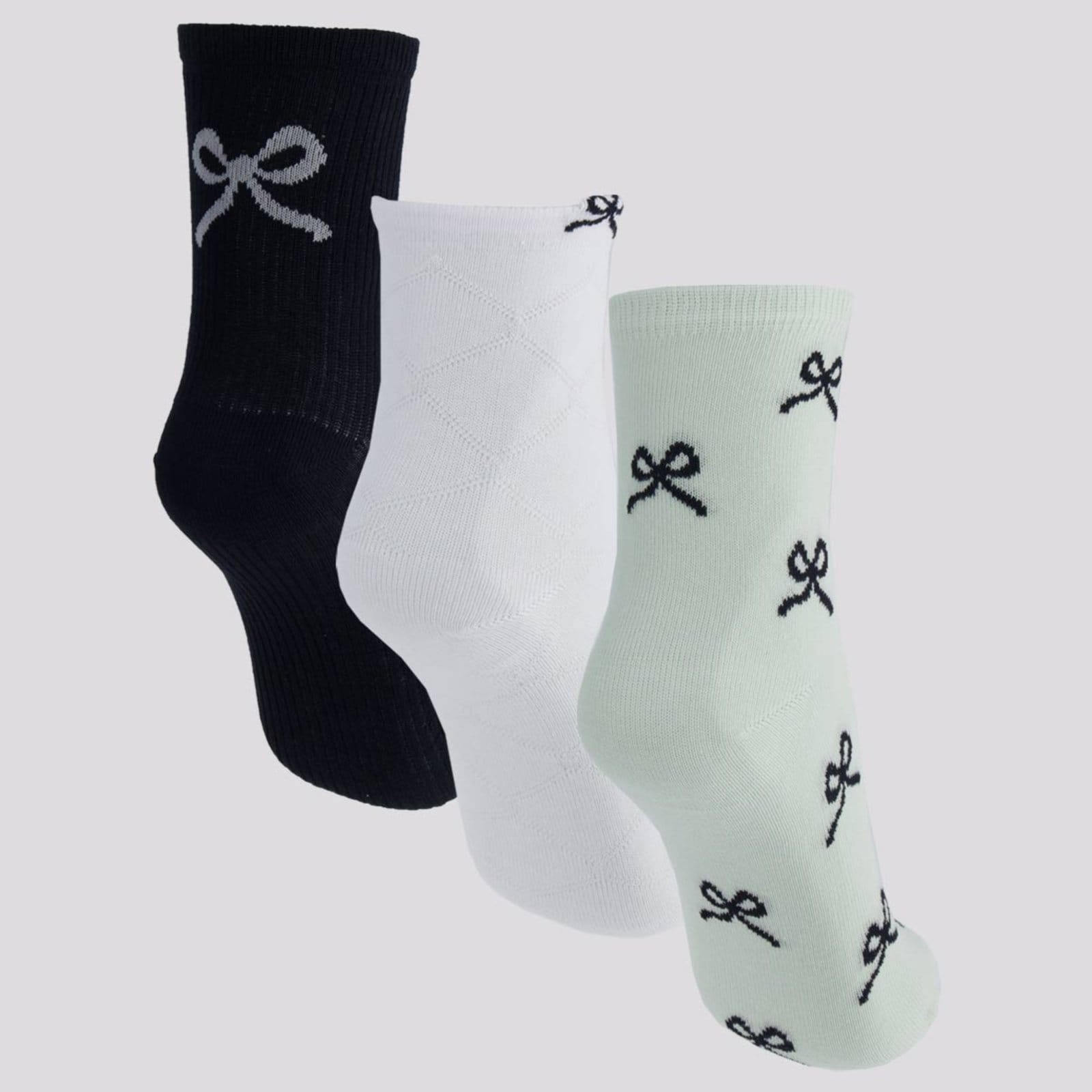 Vista 2 Kit Meia Selene 3 Pares Soquete Feminino Preta e Branca SELENE verde