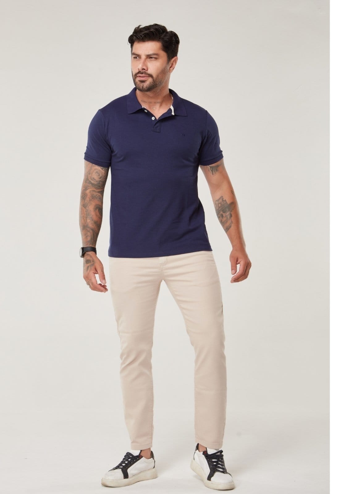 Vista 2 Calça Masculina Slim com Elastano Koenig Patria Brasil bege