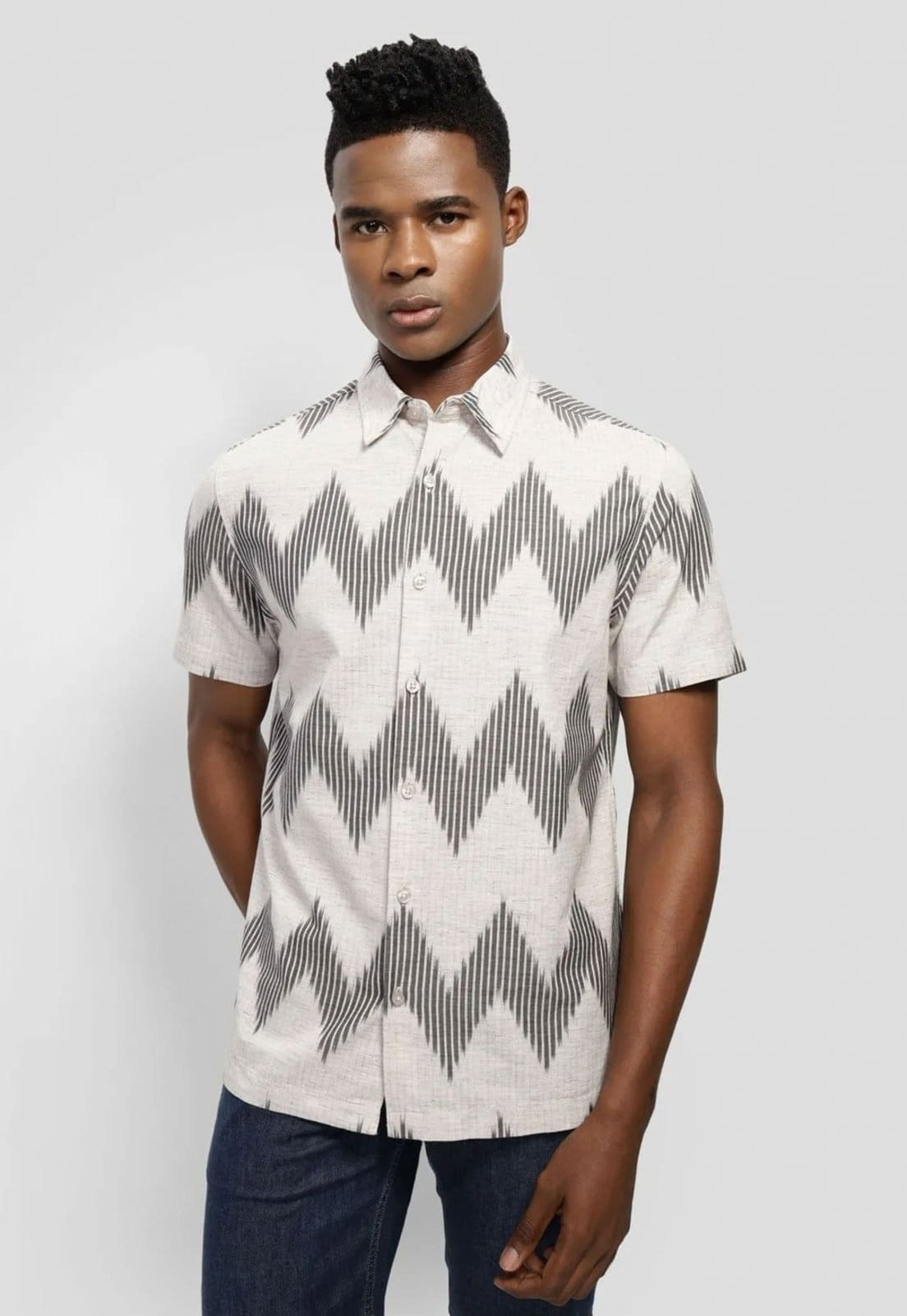 Camisa Guess Manga Curta Listras