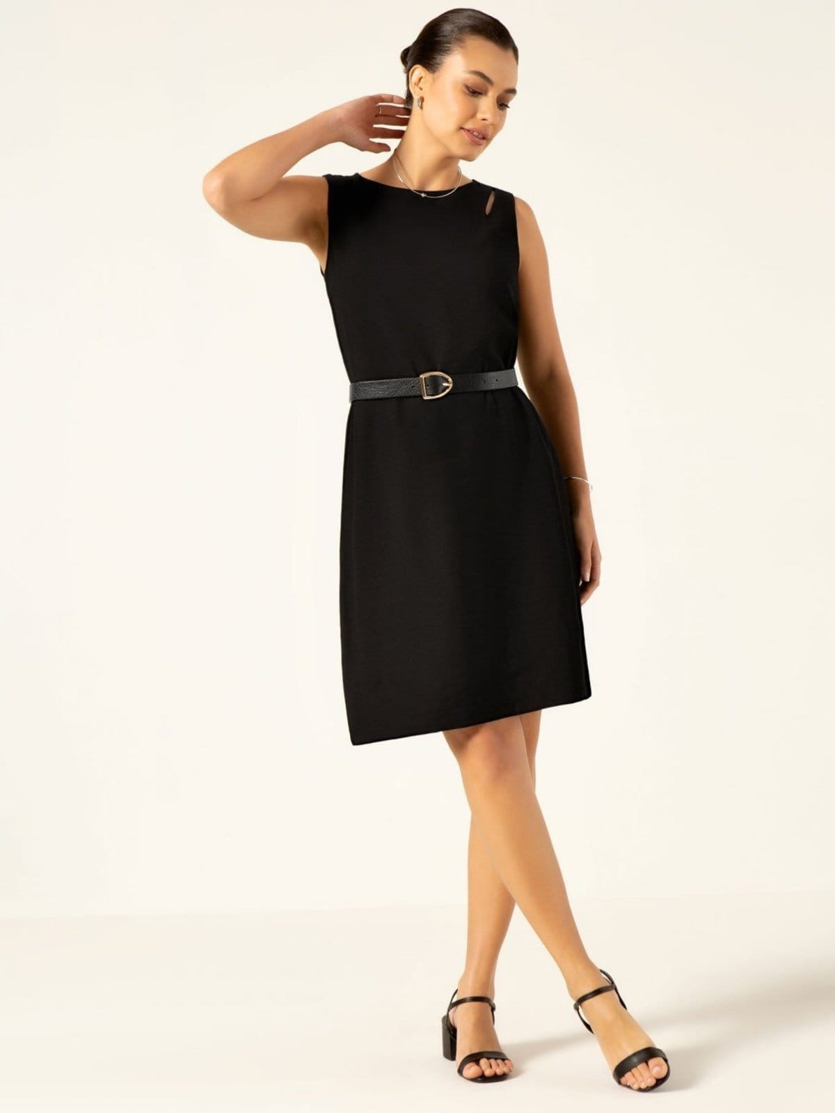 Vista 2 Vestido Tubinho de Alfaiataria Leani Principessa preto