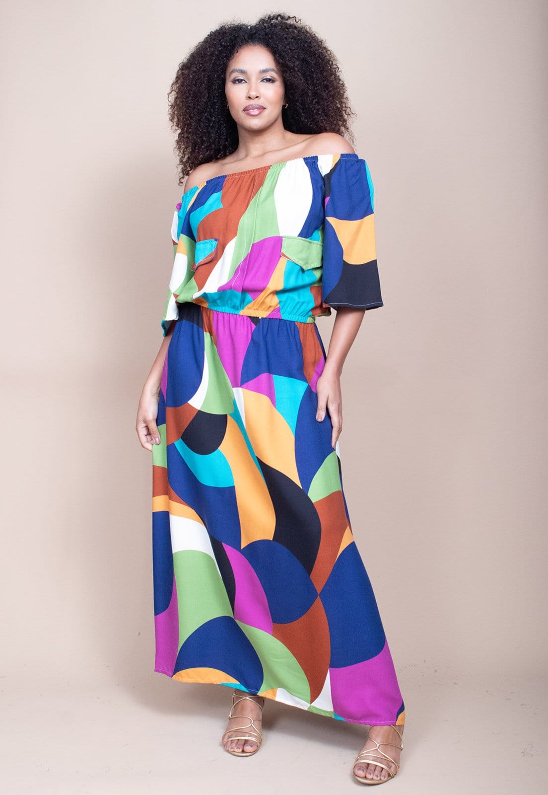 Vista principal Vestido Midi Cabanafree Ciganinha Viscose com Lapela Estampa Jardim Azul Cabanafree estampado/laranja/rosa/verde azul