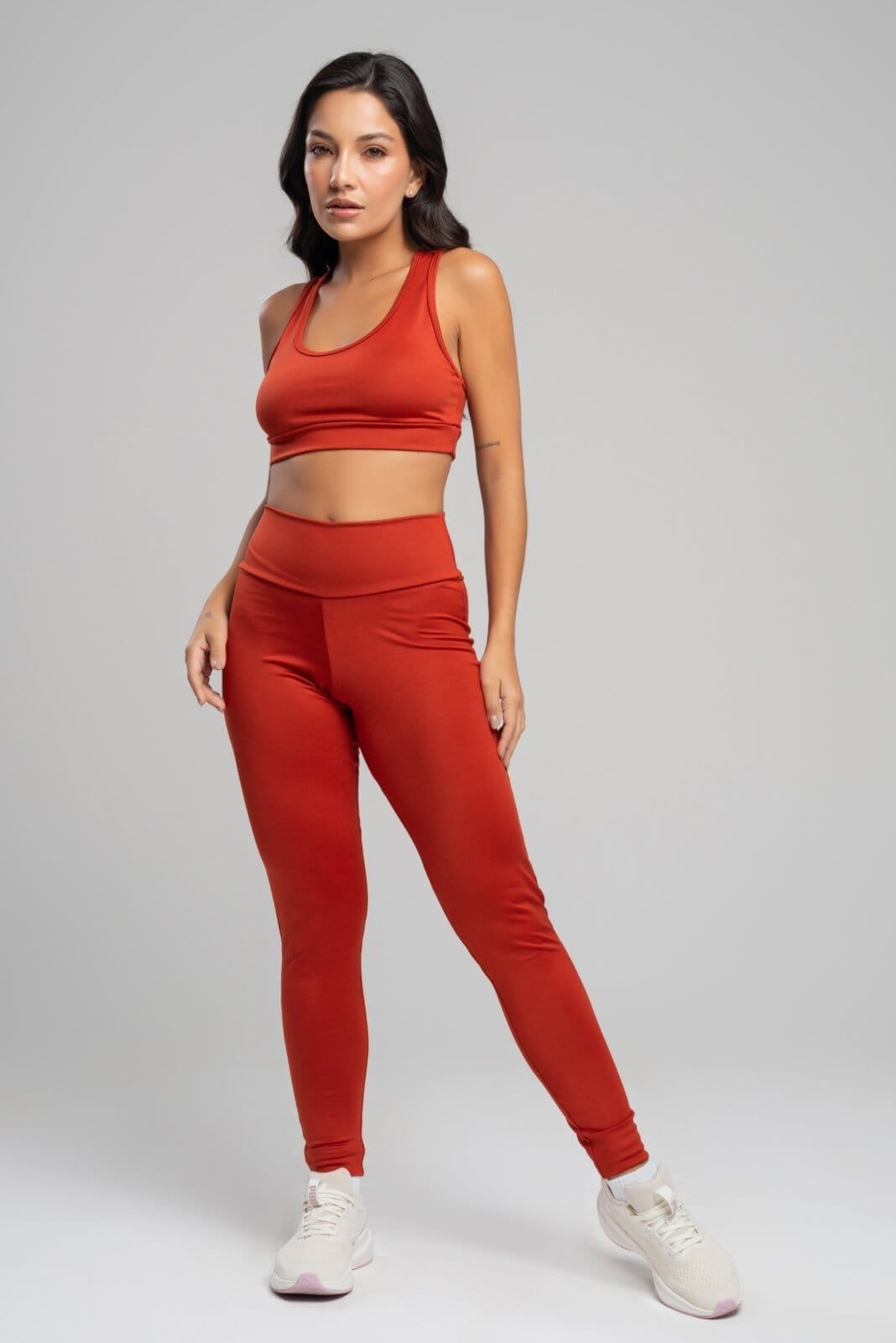Vista principal Conjunto Fitness Vicbela Calça Legging + Top Nadador Suplex Moda Fitness Academia Terracota Vicbela caramelo/coral/laranja
