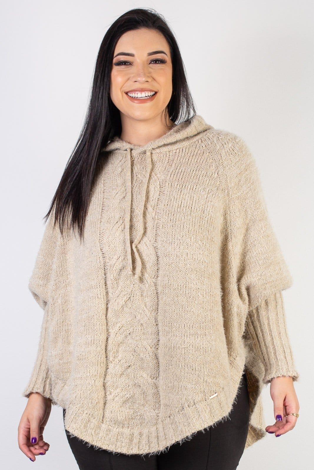 Poncho Enluaze Feminino De Malha Com Trança 60012