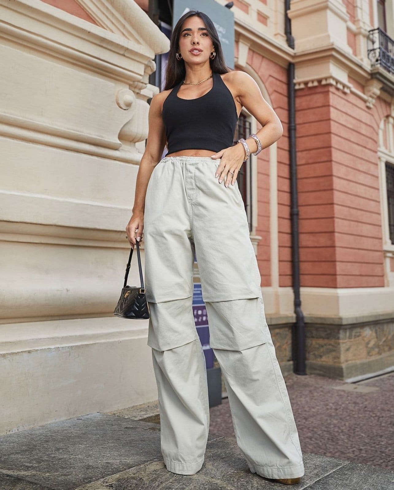 Vista principal Calça Sarja Wide Leg Parachute Feminina Cintura édia 22706 Creme Consciência off-white