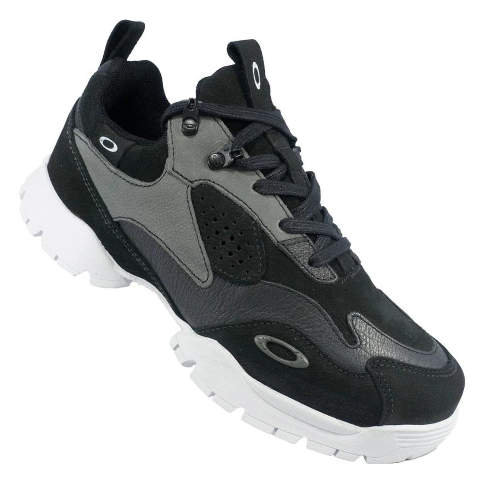 Vista 2 Tênis Oakley Stylus WT25 Masculino Black Oakley preto black