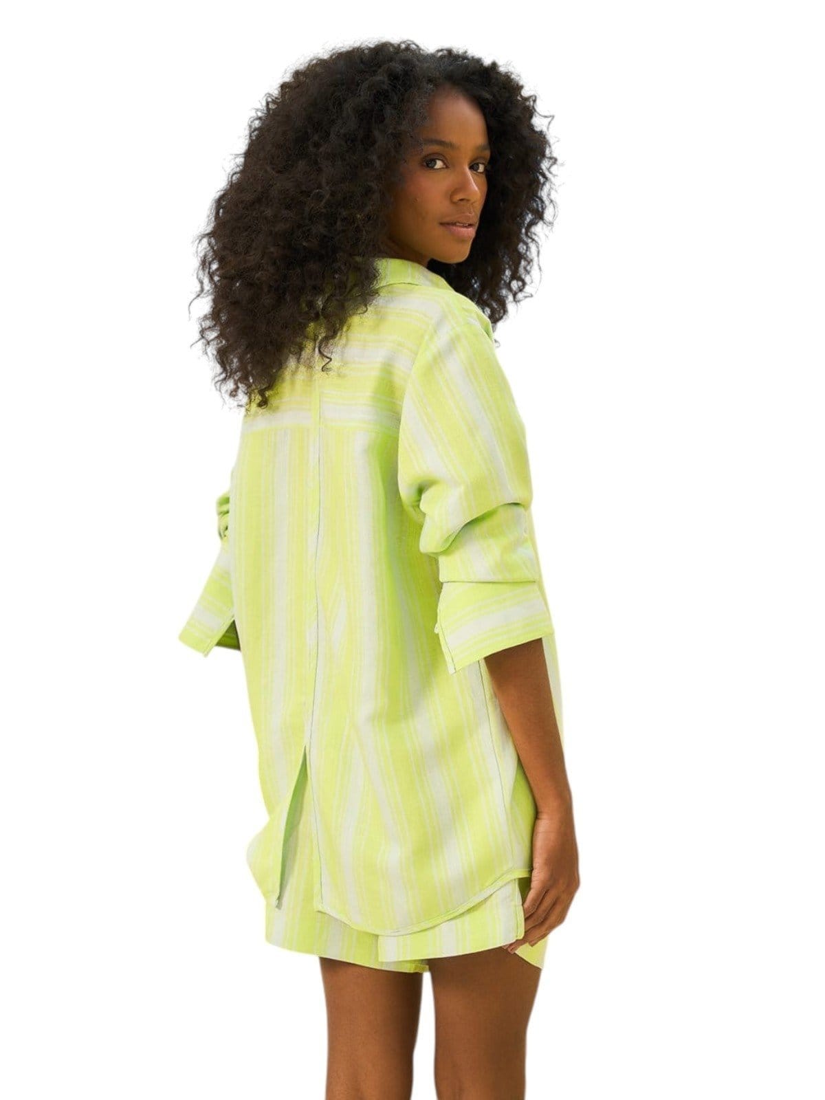 Vista 2 Camisa Open Liatrada Limho Open verde