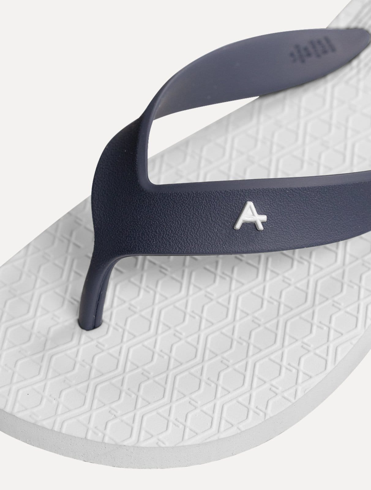 Vista 2 Chinelo Aramis Masculino ARM1138 Curves Branca Aramis branco