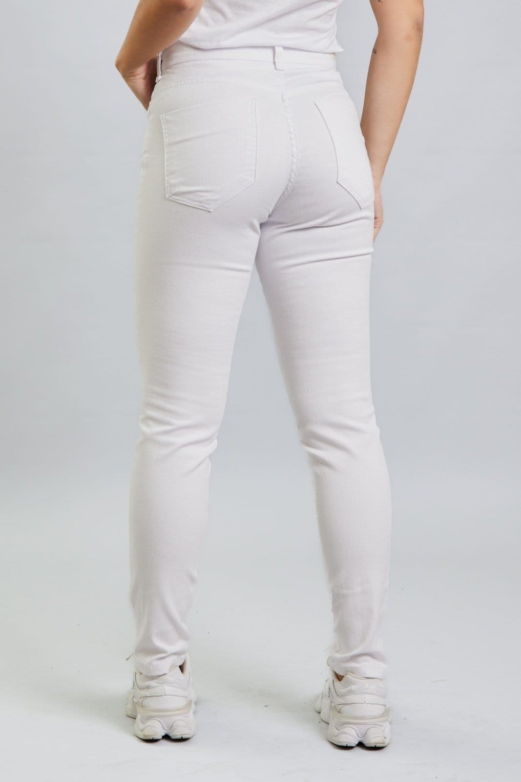 Vista 2 Calça Jeans Skinny Feminina Branca Cintura Média DIALOGO branco