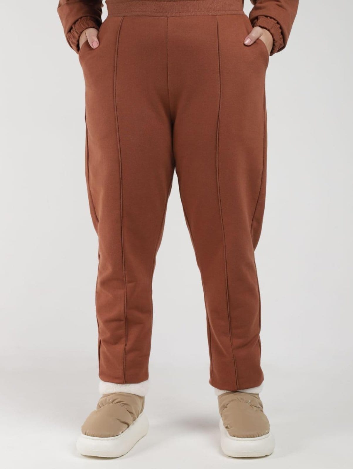 Vista principal Calça Moletinho Reta Autentique Plus Size Feminina Autentique marrom