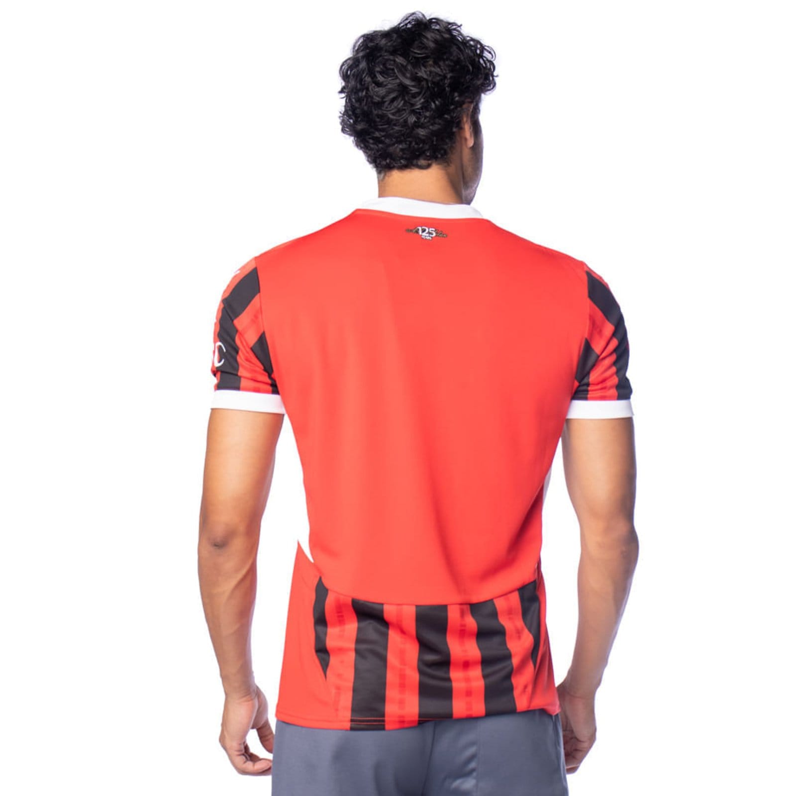 Vista 2 Camisa Masculina Puma AC Milan Preto Puma vermelho