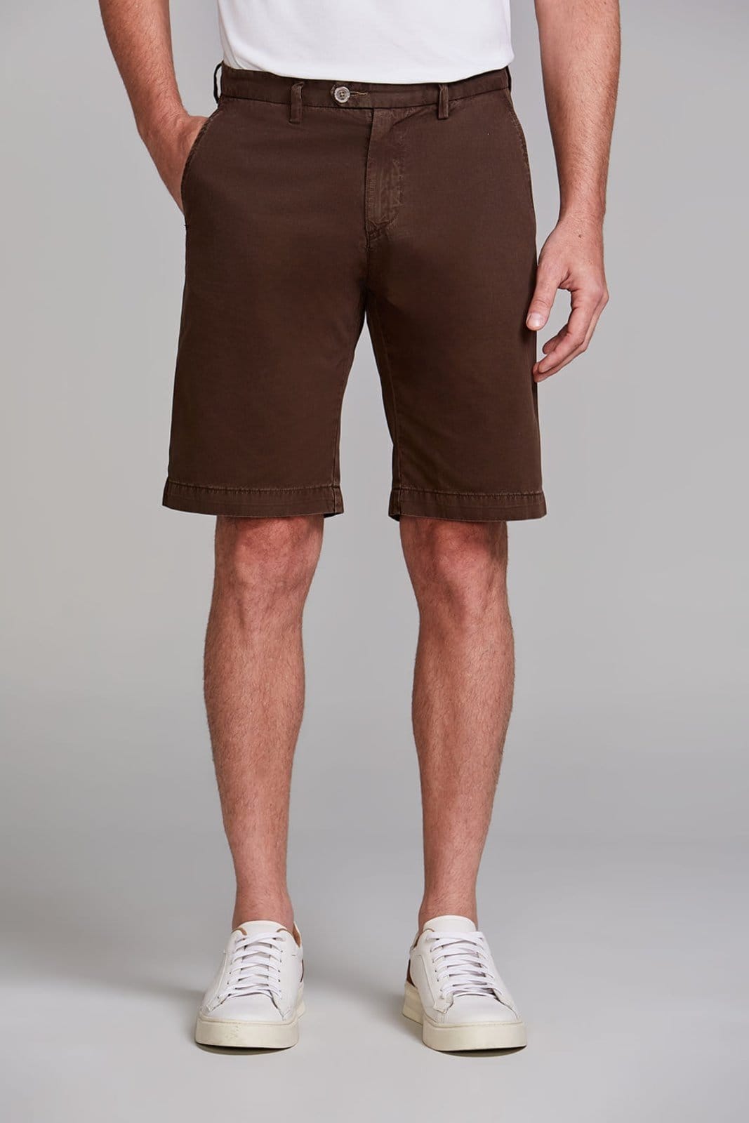 HIGHSTIL Bermuda Chino Comfort Café