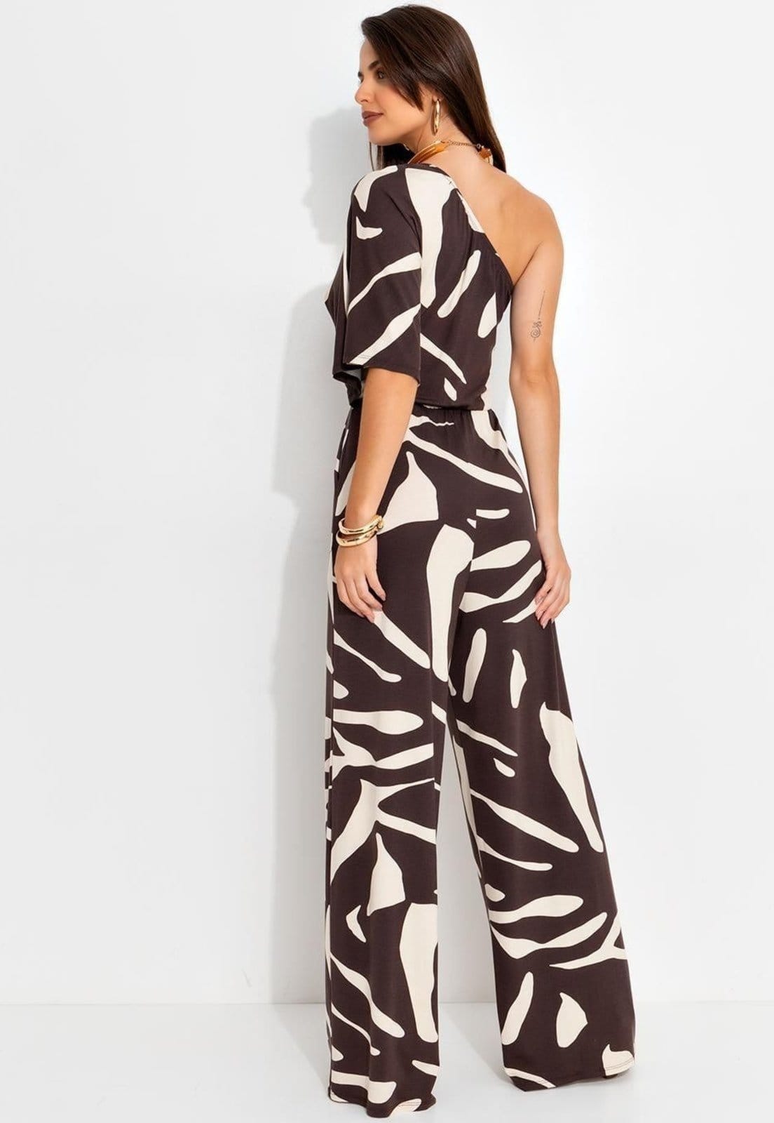 Vista 2 Macacão Em Malha De Viscose Folhagem Orgânica Quintess marrom