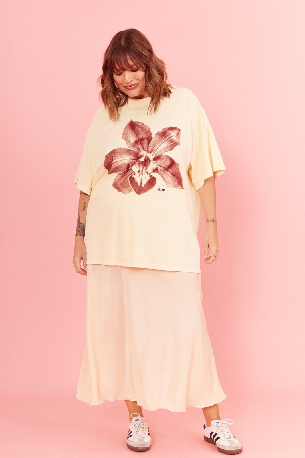 Vista principal Saia In Love Midi de Cetim Paola Off White In Love off-white white