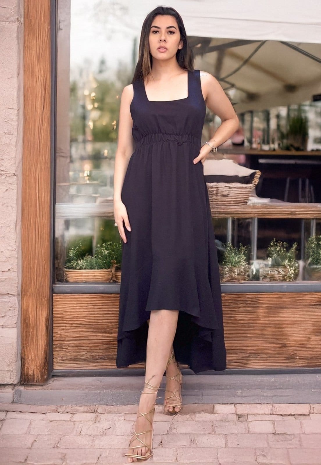 Vista 2 Vestido Mullet Pitanga Regata Amazonia Vital preto