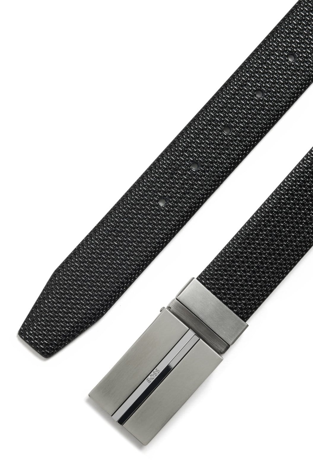 Vista 2 Cinto Reversível Em Couro Italiano Com Fivelas De Pino E Placa Boss preto